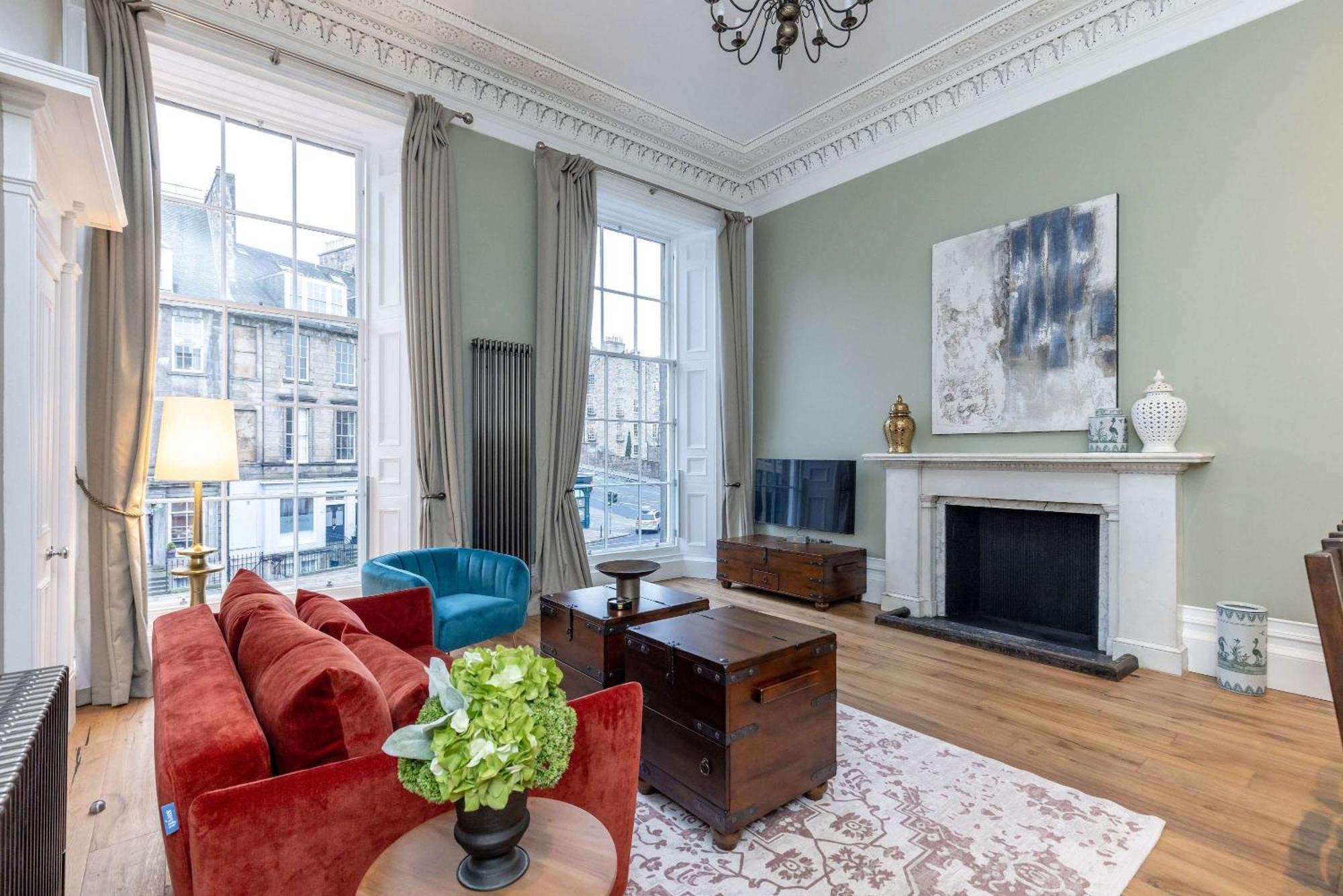 Dragon Suites Luxury Apartments At 9 Albyn Place 에든버러 외부 사진