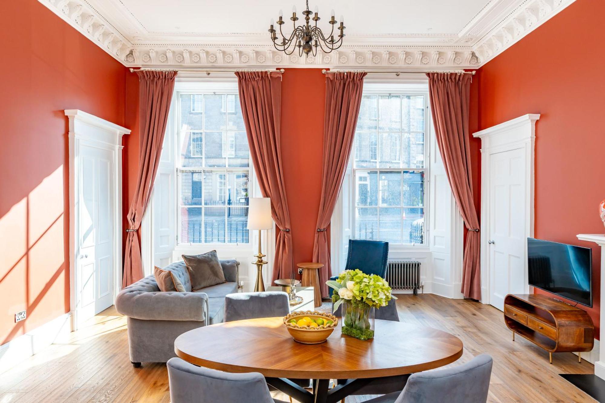 Dragon Suites Luxury Apartments At 9 Albyn Place 에든버러 외부 사진