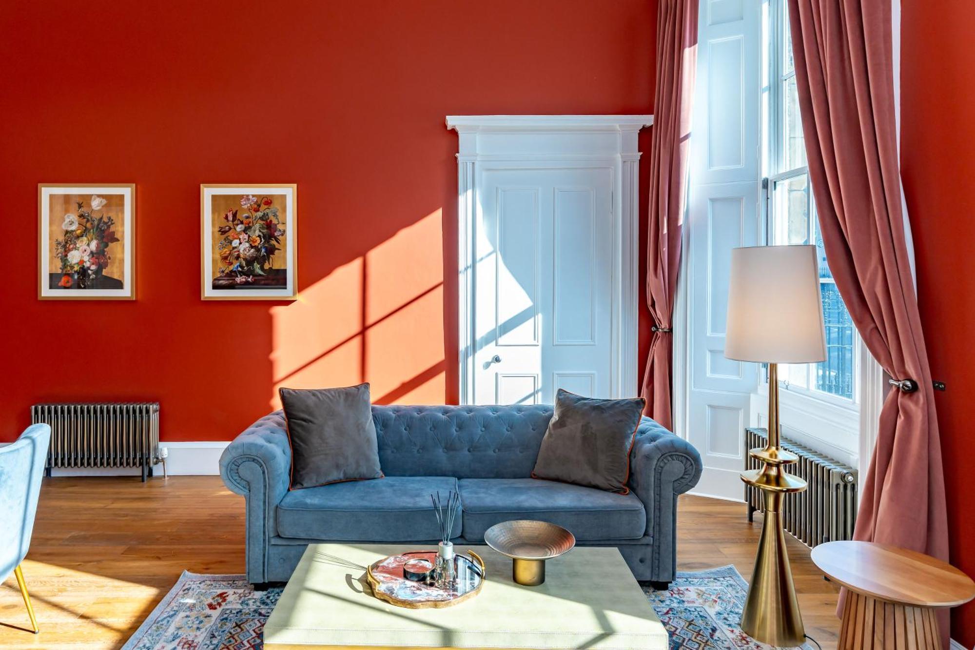 Dragon Suites Luxury Apartments At 9 Albyn Place 에든버러 외부 사진