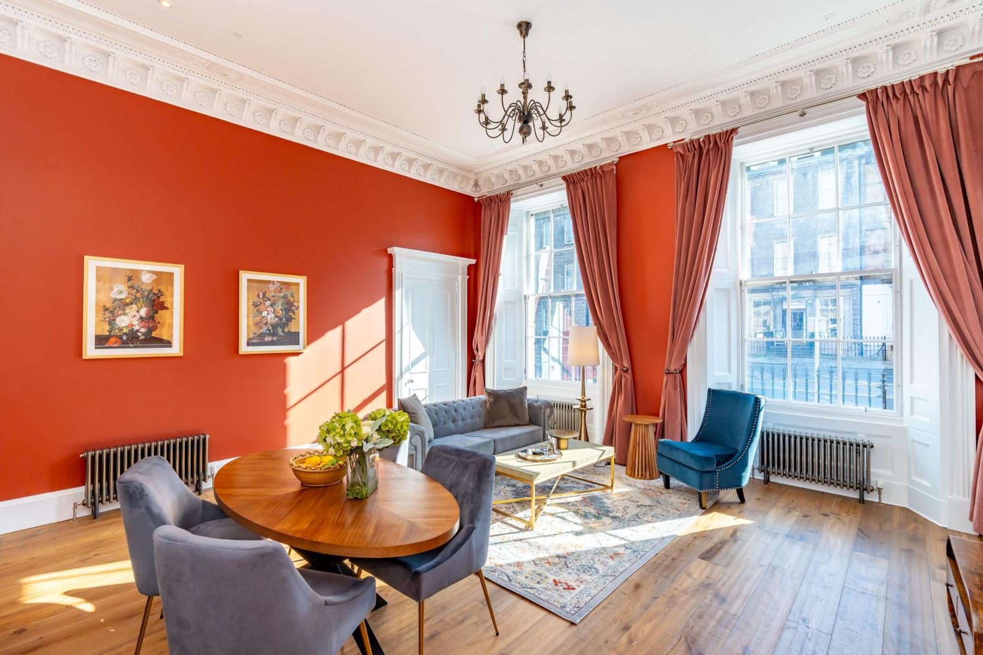 Dragon Suites Luxury Apartments At 9 Albyn Place 에든버러 외부 사진