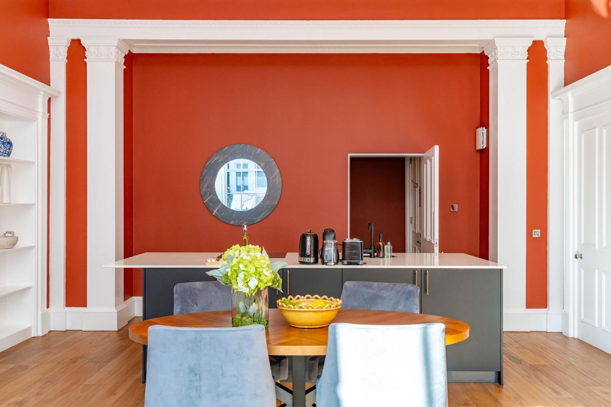 Dragon Suites Luxury Apartments At 9 Albyn Place 에든버러 외부 사진