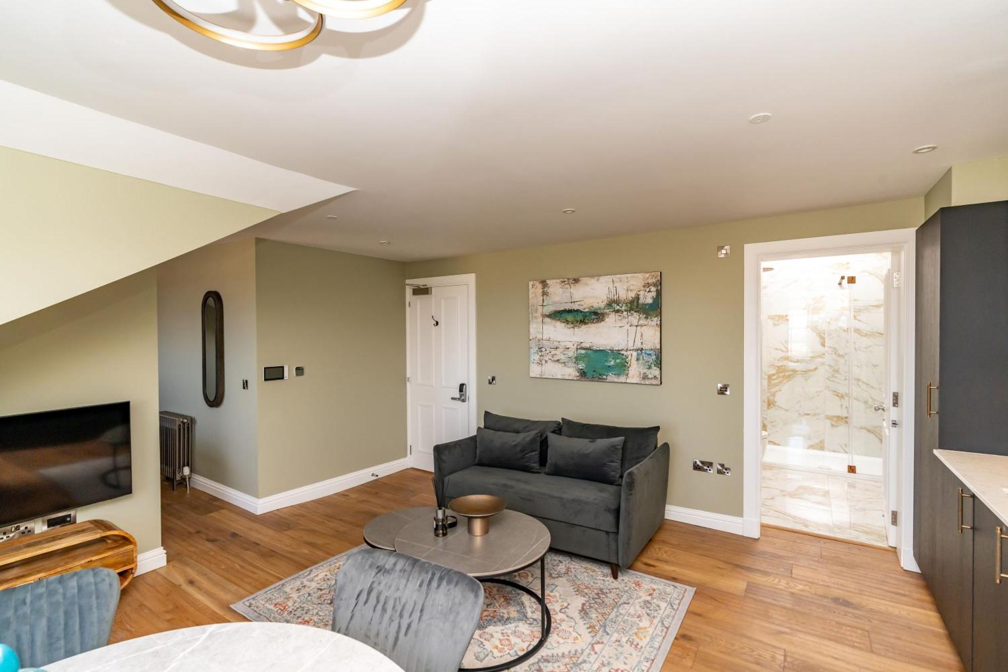 Dragon Suites Luxury Apartments At 9 Albyn Place 에든버러 외부 사진