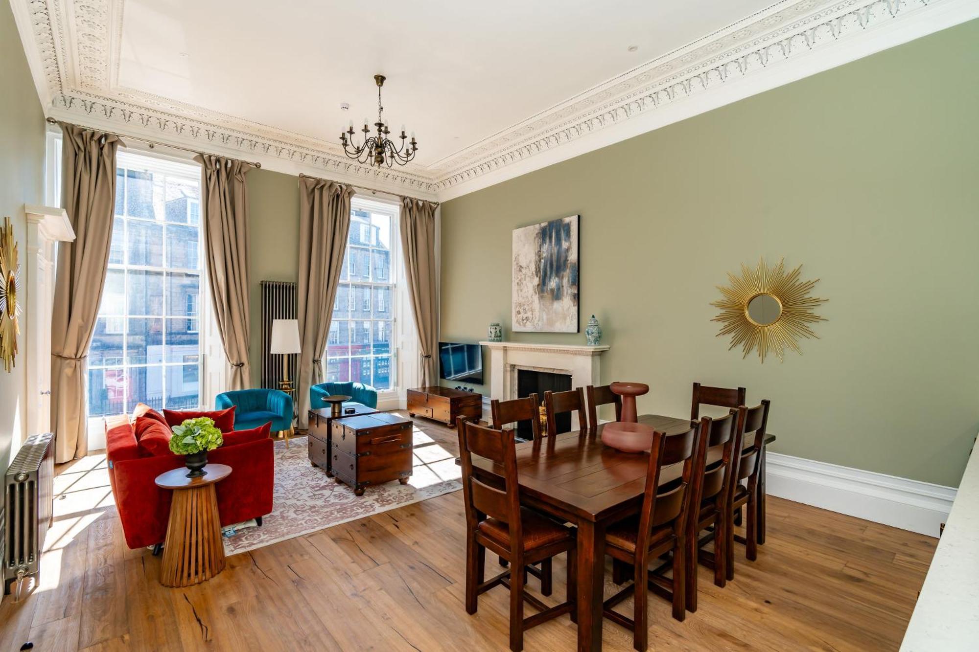 Dragon Suites Luxury Apartments At 9 Albyn Place 에든버러 외부 사진