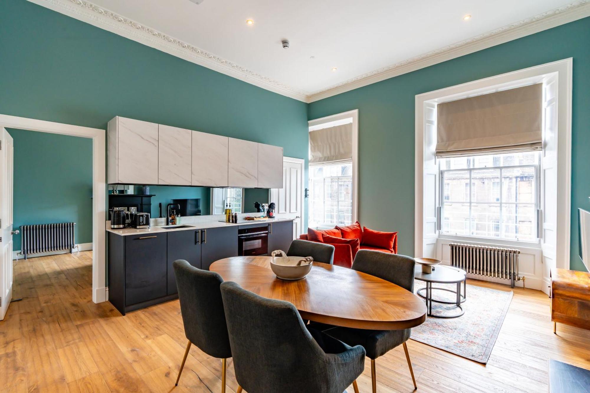 Dragon Suites Luxury Apartments At 9 Albyn Place 에든버러 외부 사진